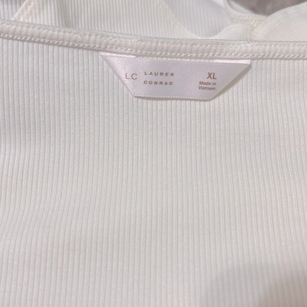 NWT LC Lauren Conrad Puff Sleeve Bodysuit, Size XL - Picture 11 of 14